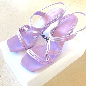 NWT Sandro Paris Lavender Leather Strappy Sandals – Size 9.5